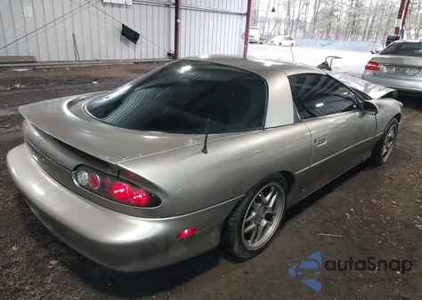 2002 Chevrolet Camaro from USA, damaged, VIN 2G1FP22K122109867
